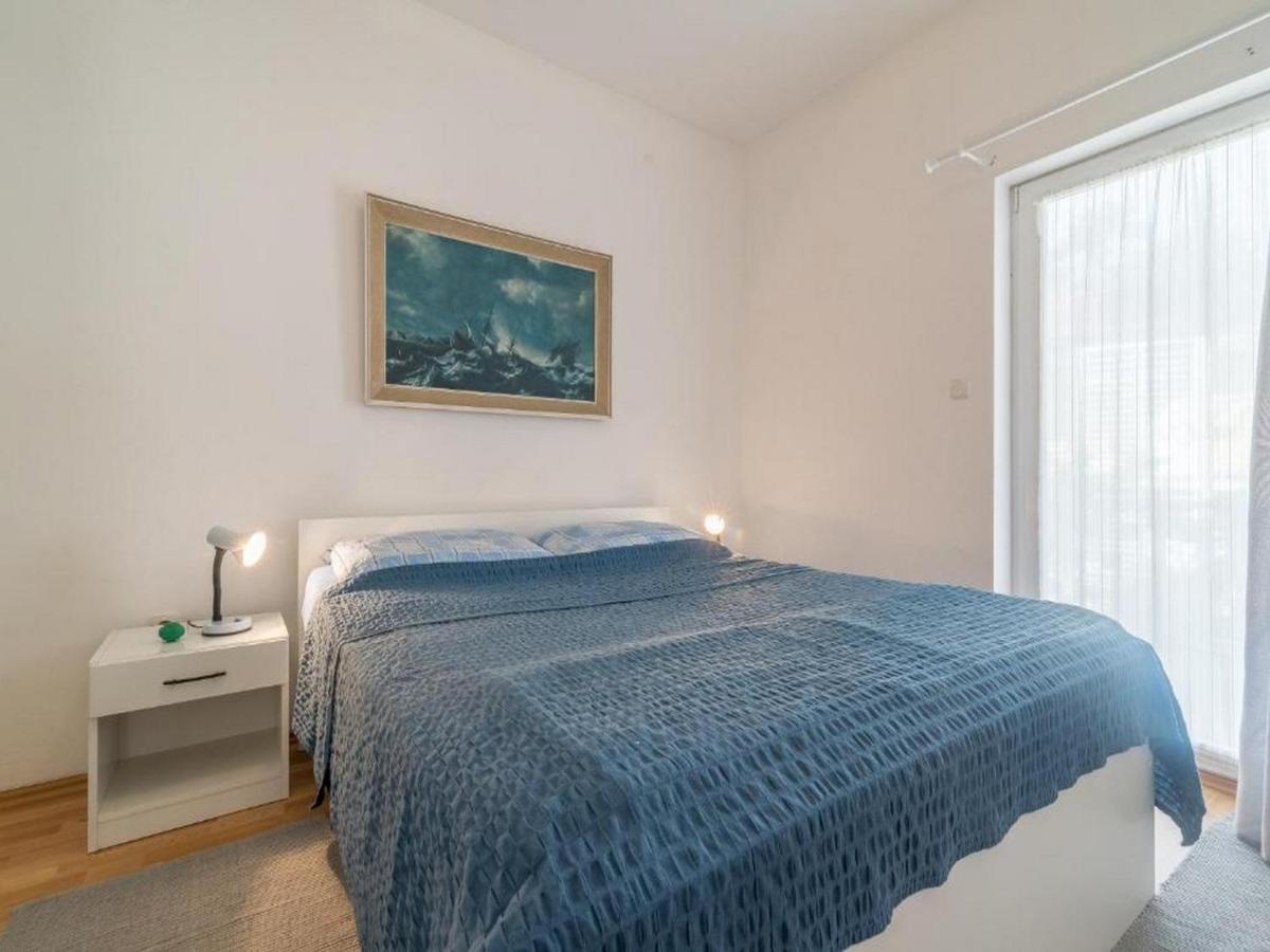 Apartmani Lucia Biograd Biograd Na Moru Exteriör bild