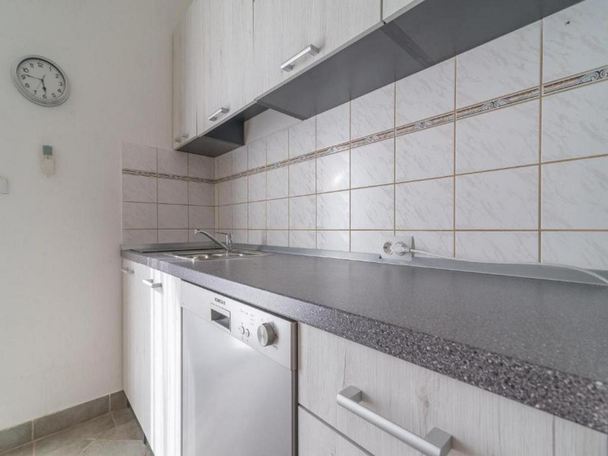 Apartmani Lucia Biograd Biograd Na Moru Exteriör bild