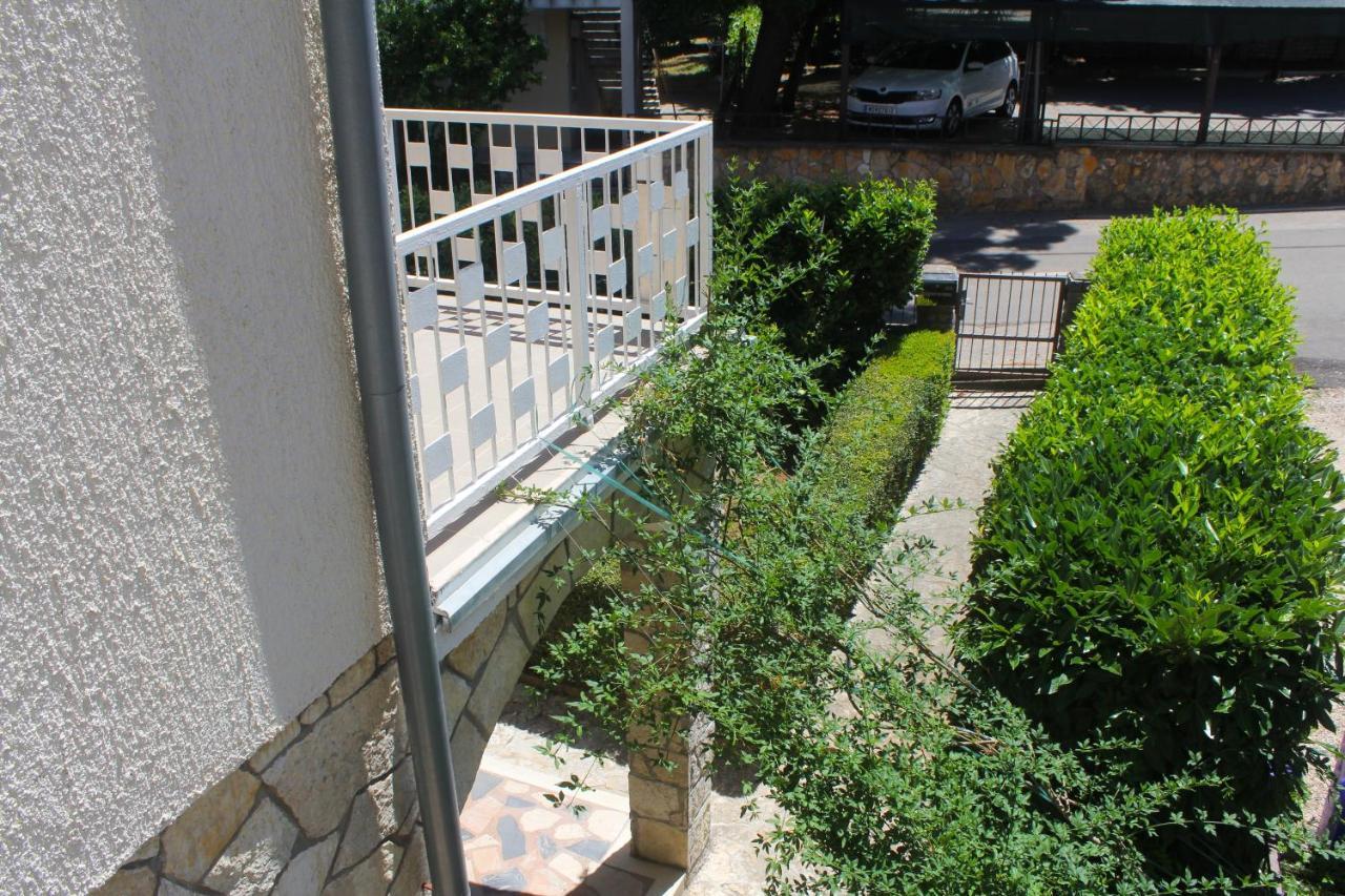 Apartmani Lucia Biograd Biograd Na Moru Exteriör bild